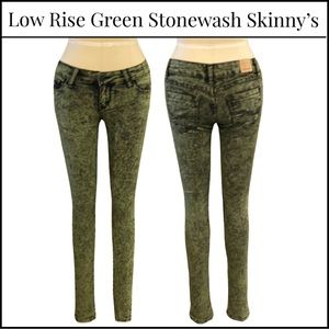 New PEARL Skinny Green Stonewash Jeans, Sz: 3 Juniors. Lots of Stretch.